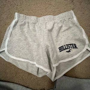 Hollister XS shorts BRAND NEW